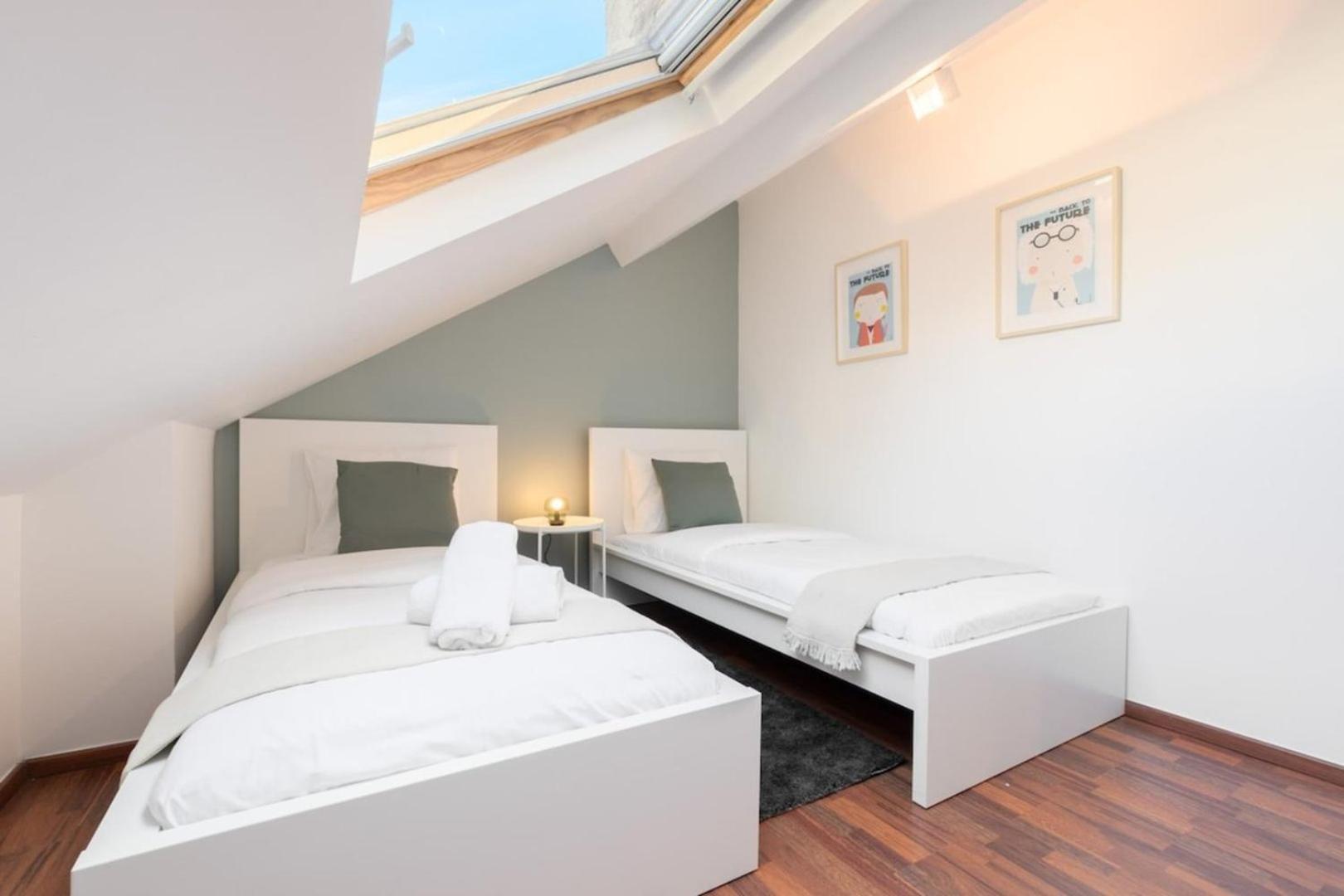 Lille Center - 4 Bedroom Duplex Apartment! Dış mekan fotoğraf