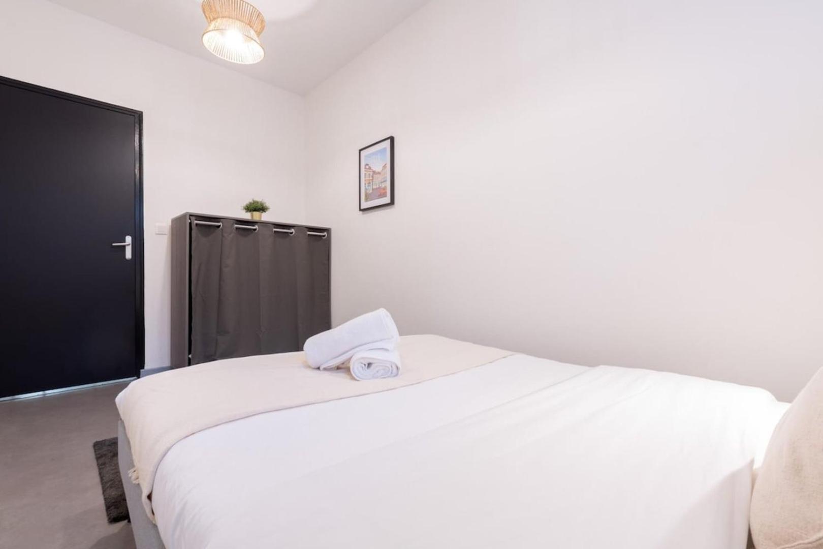 Lille Center - 4 Bedroom Duplex Apartment! Dış mekan fotoğraf