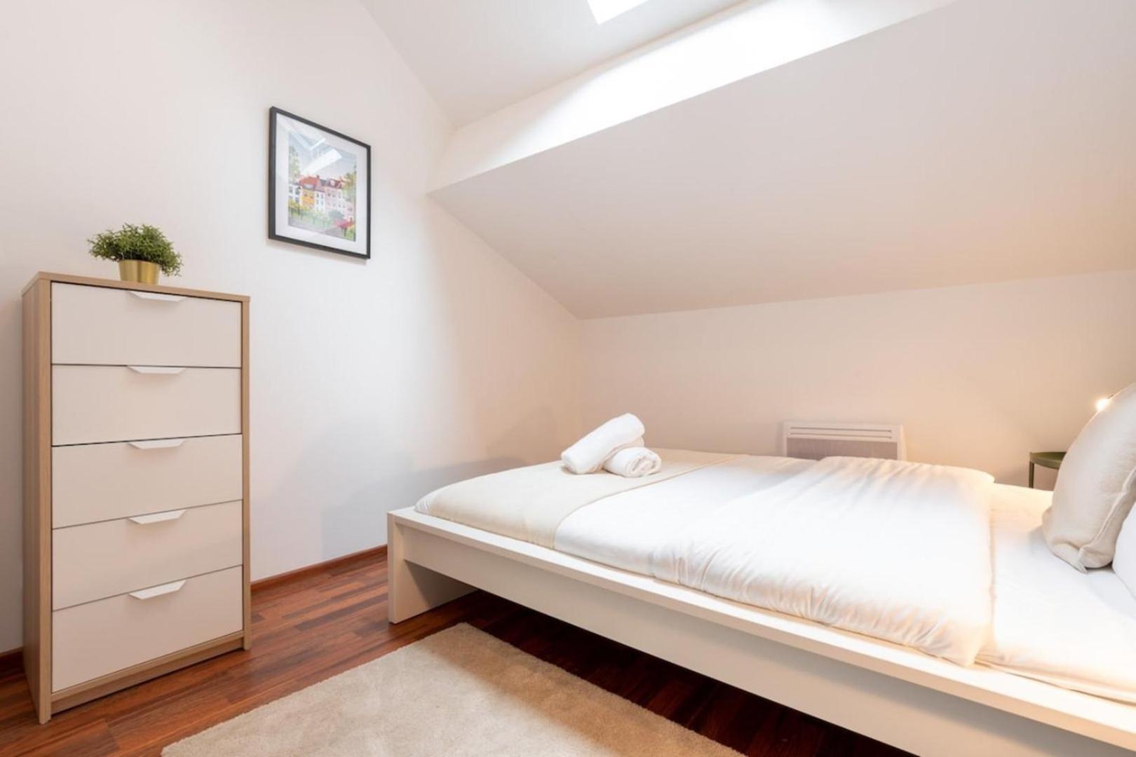 Lille Center - 4 Bedroom Duplex Apartment! Dış mekan fotoğraf
