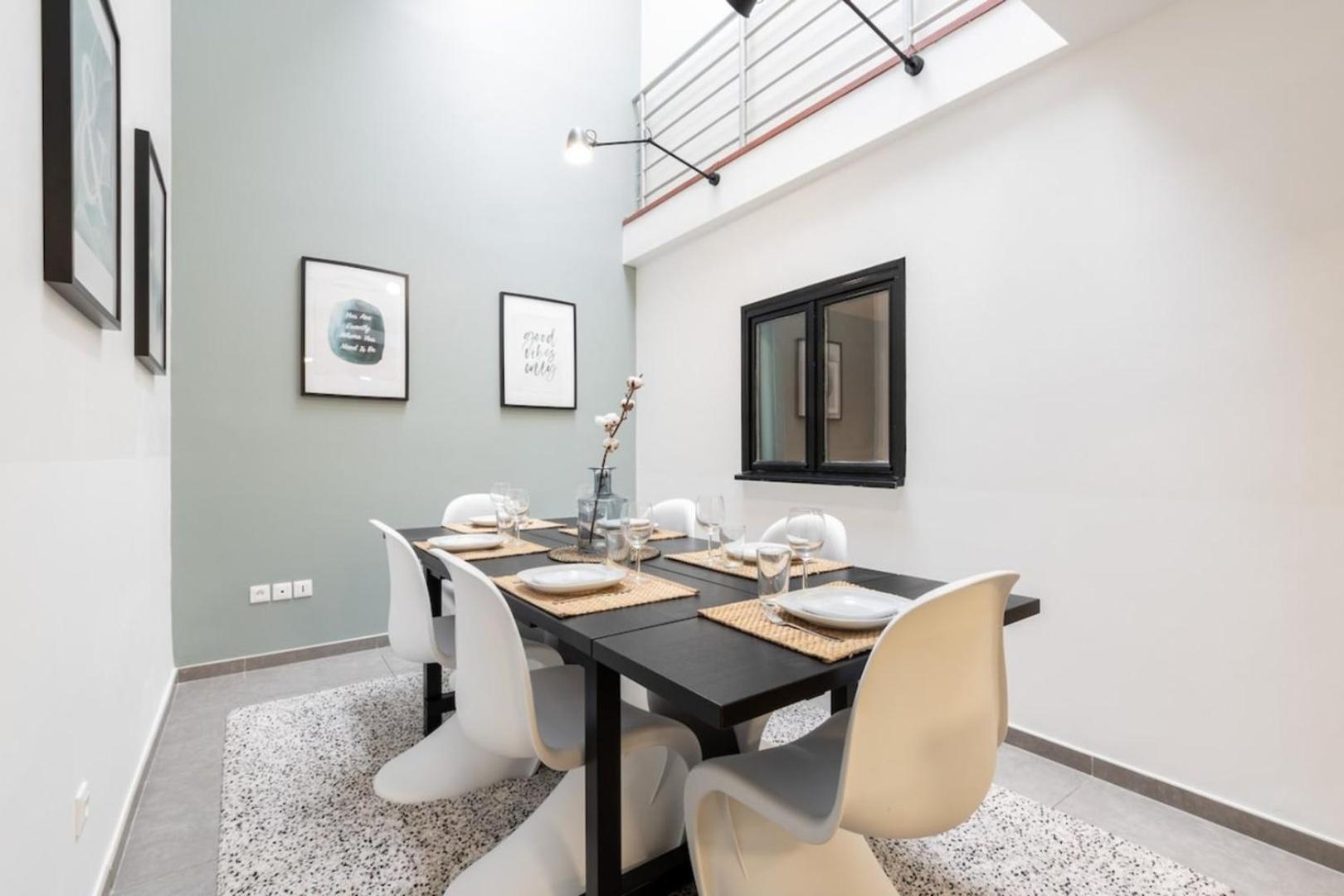 Lille Center - 4 Bedroom Duplex Apartment! Dış mekan fotoğraf