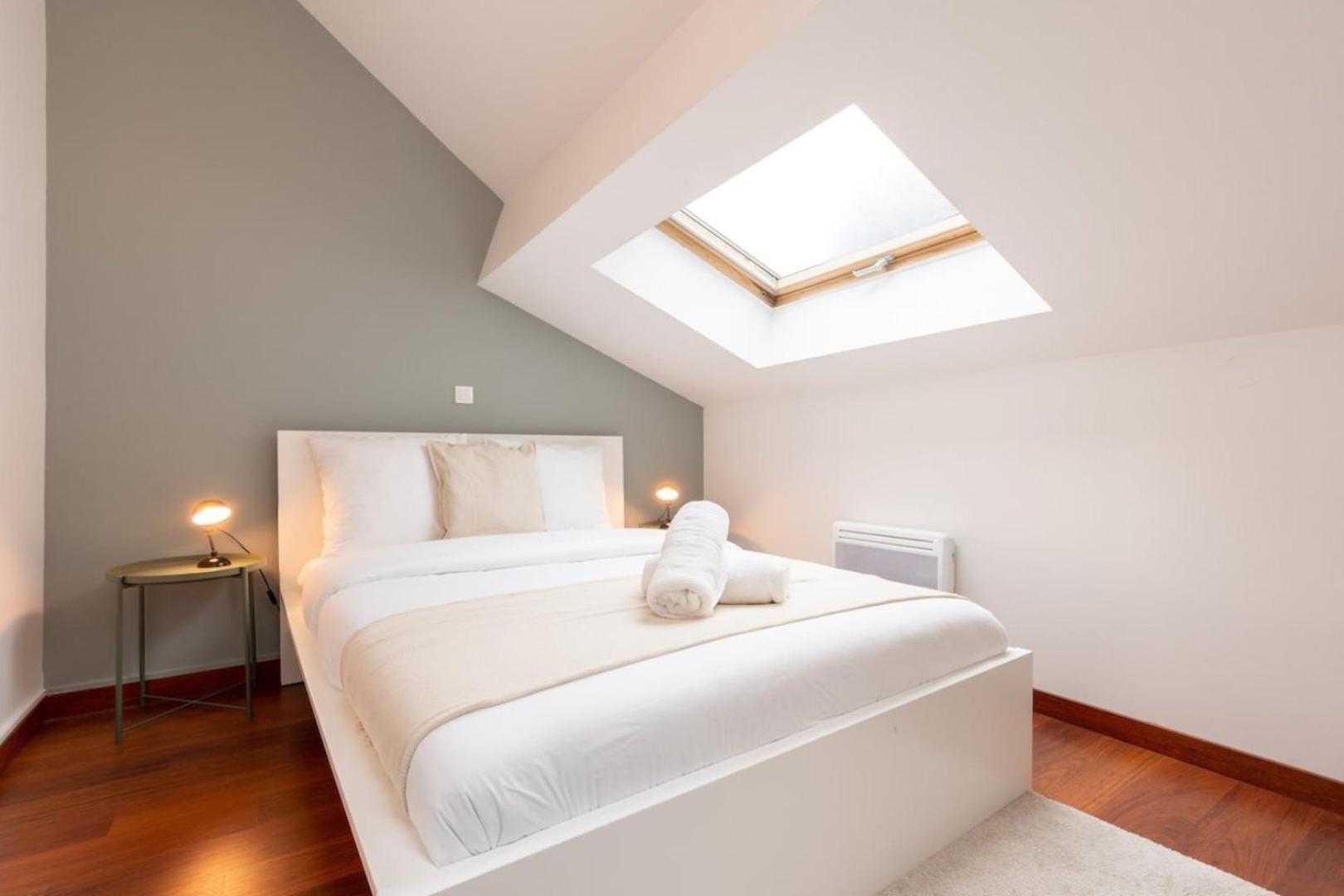 Lille Center - 4 Bedroom Duplex Apartment! Dış mekan fotoğraf