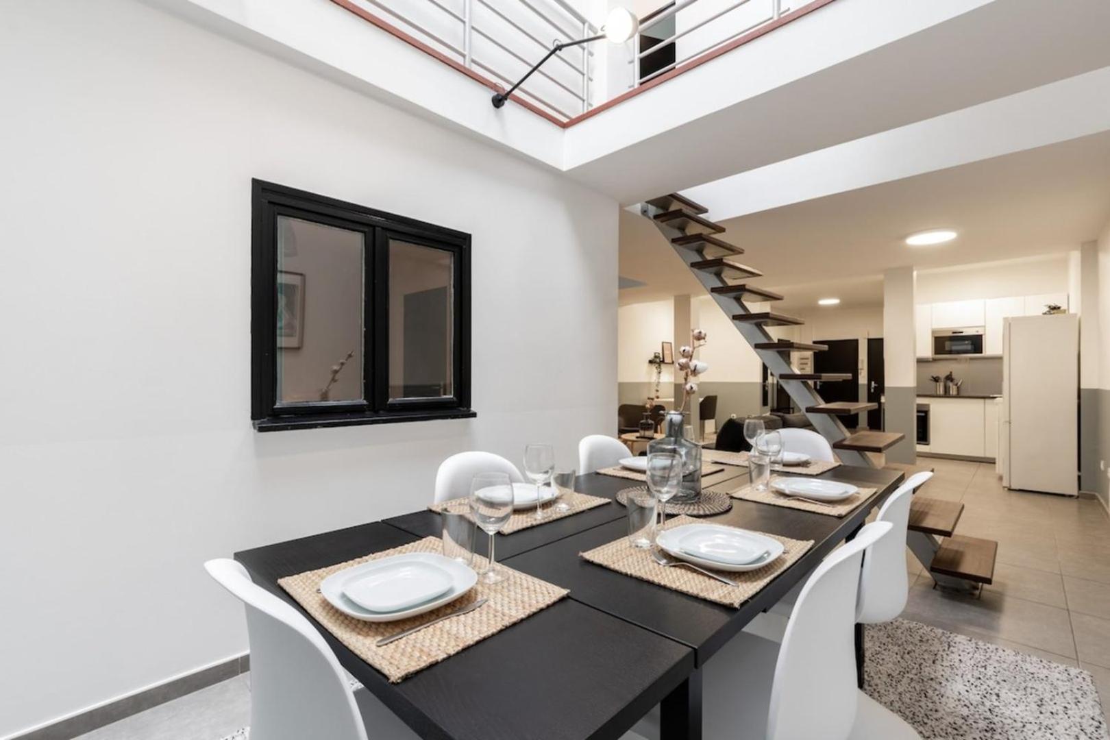 Lille Center - 4 Bedroom Duplex Apartment! Dış mekan fotoğraf