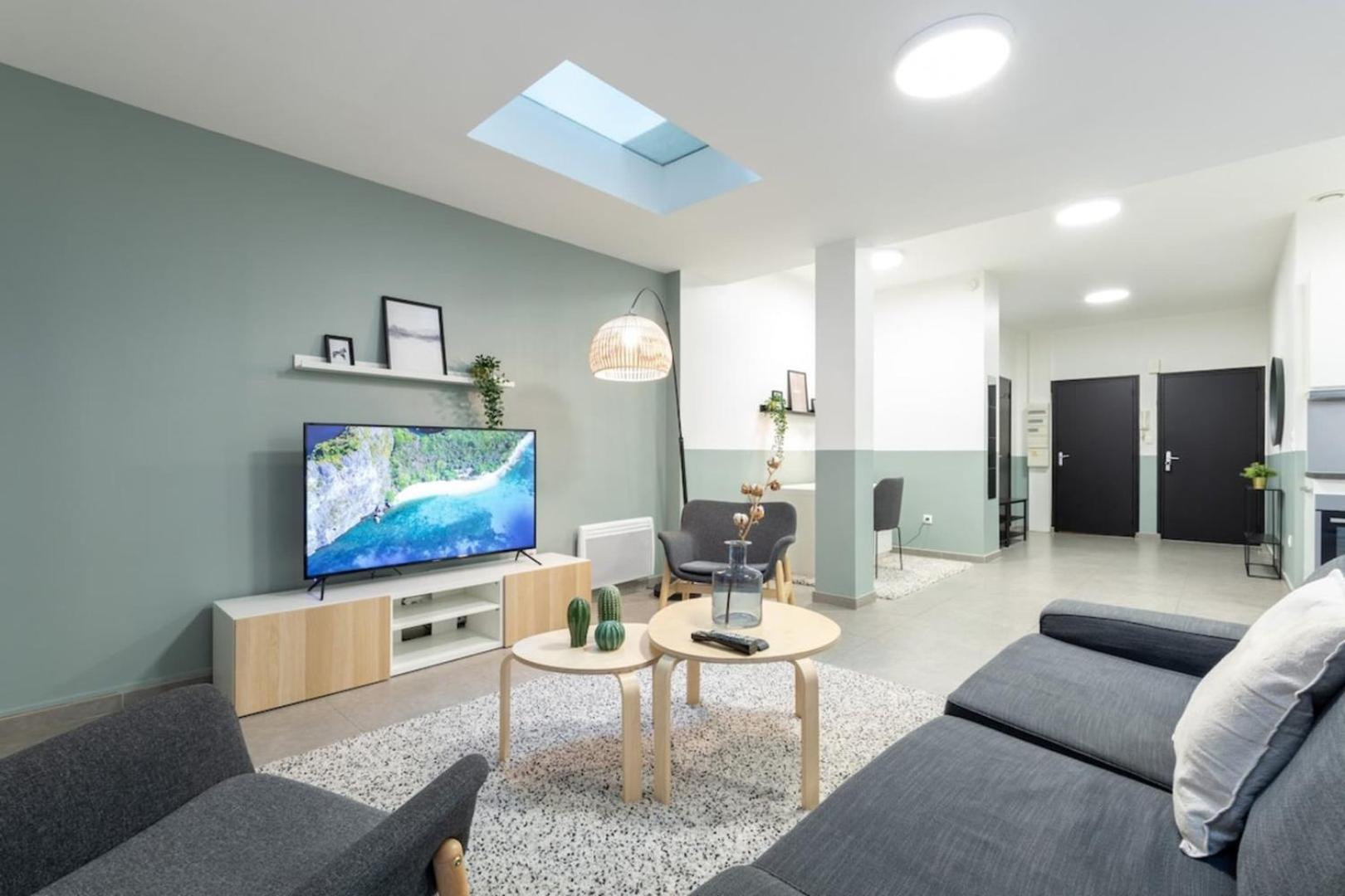 Lille Center - 4 Bedroom Duplex Apartment! Dış mekan fotoğraf